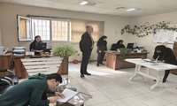 بازدید رئیس و معاون آموزشی و پژوهشی دانشکده از چگونگی مراحل ثبت‌نام دانشجویان جدیدالورود